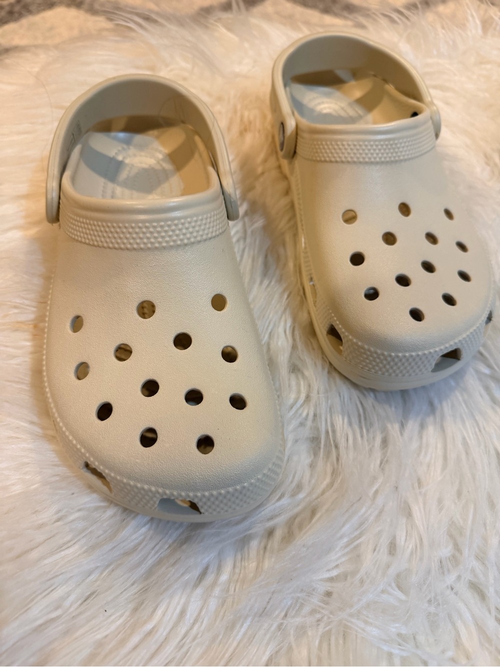 New Crocs - Picture 4 of 8